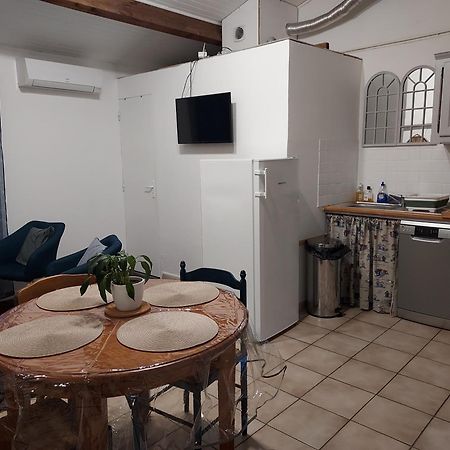 L'esquiróu Apartamento Rocbaron Exterior foto